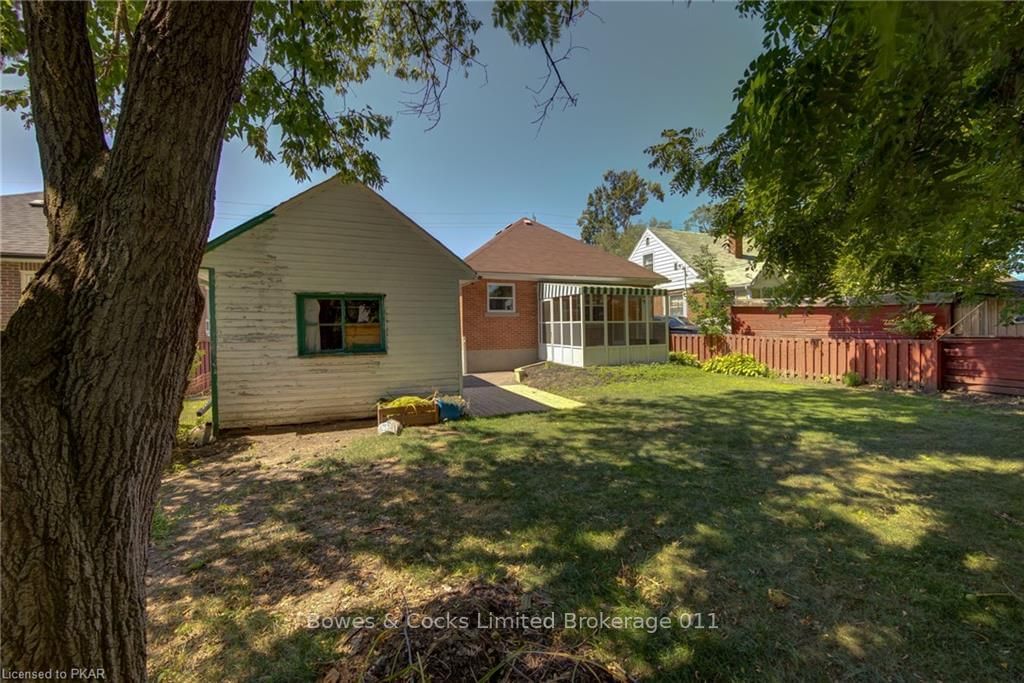 Listing Image 40