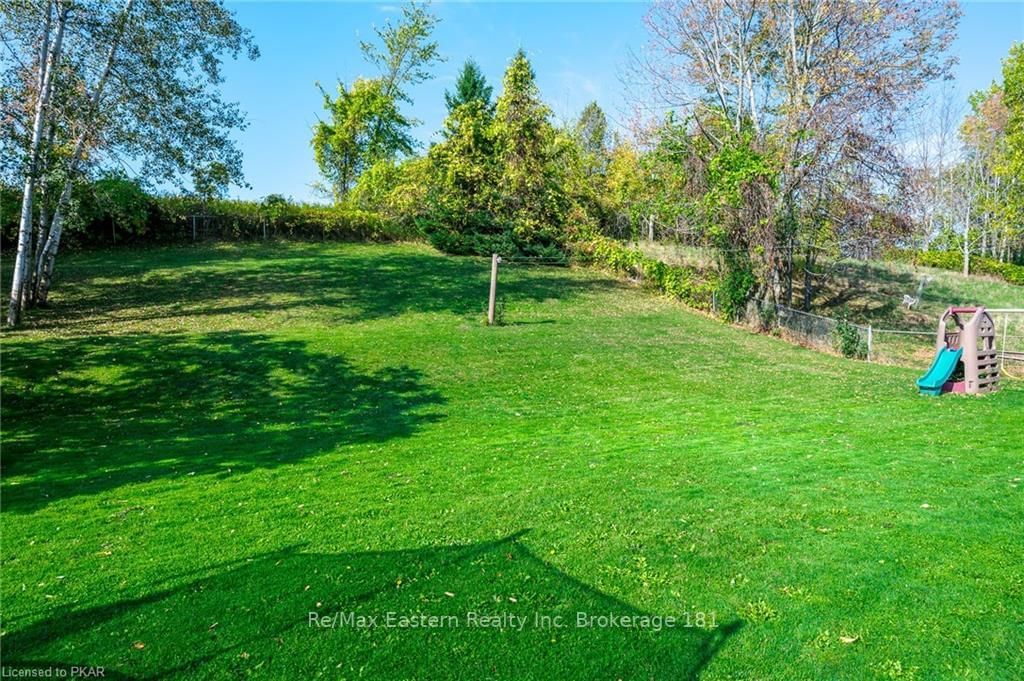 Listing Image 40