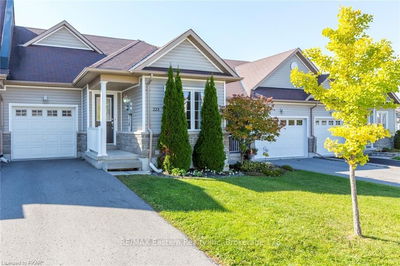 Townhouse sold at 223 Cowling Heights, Peterborough, Monaghan, K9K 0B2 - MLS: X6963533