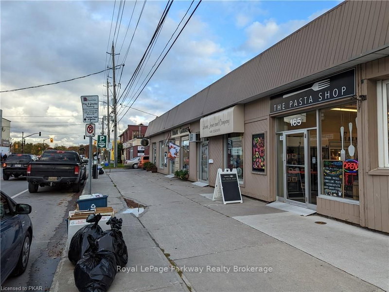 165 Sherbrooke St, Peterborough, K9J 2N2 | Image 3