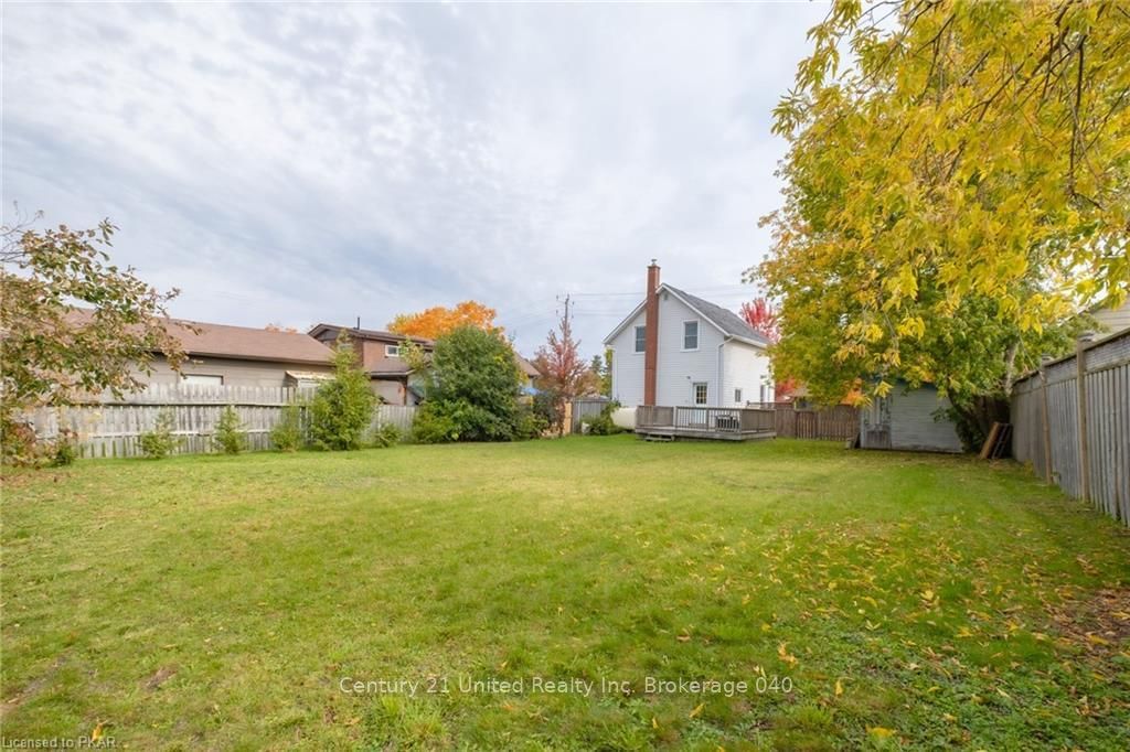 Listing Image 7