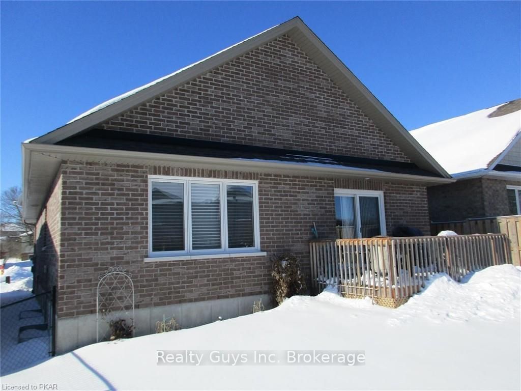 Listing Image 5