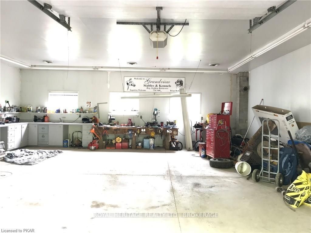Listing Image 7