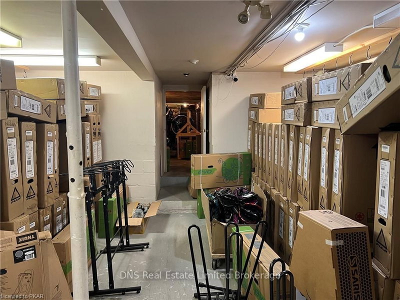 432 George St N, Peterborough, K9H 3R5 | Image 2