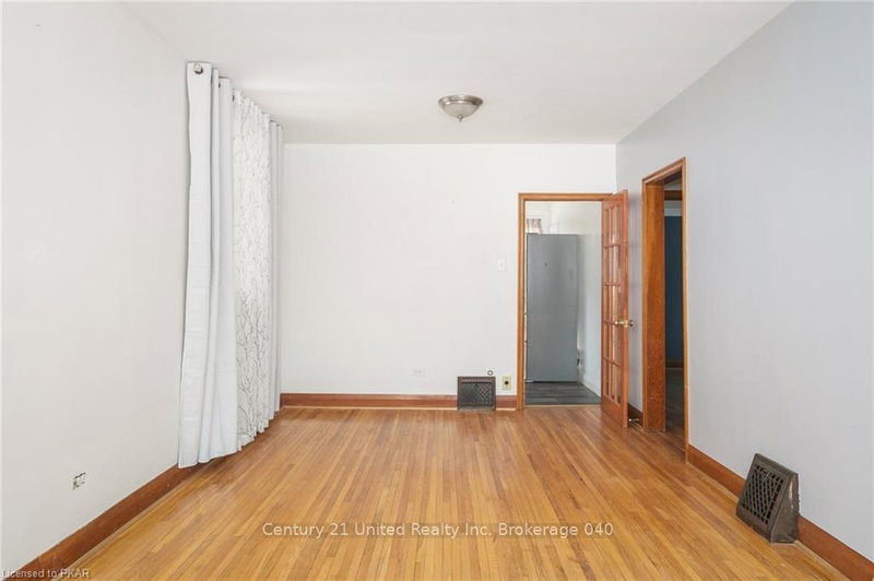 661 Rubidge St, Peterborough, K9H 4G2 | Image 3