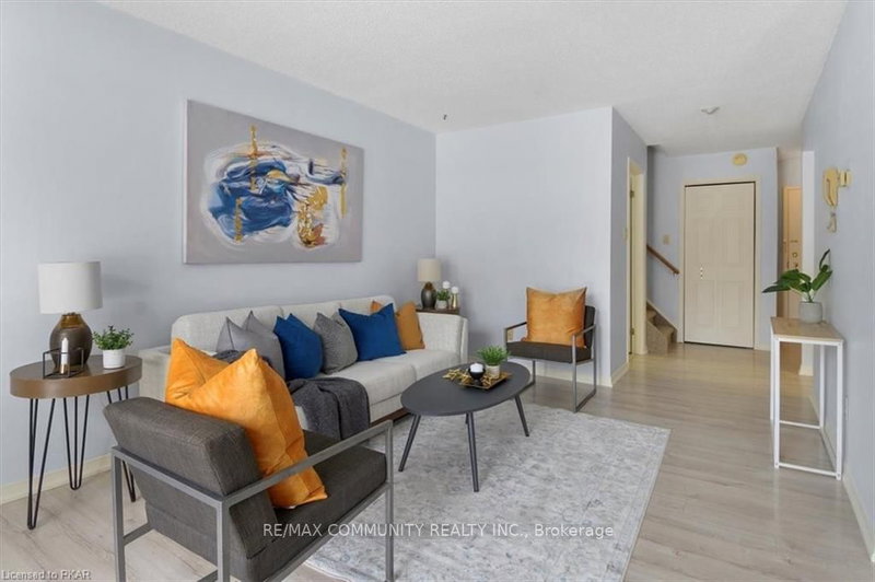 32 - 36 Champlain Cres, Peterborough, K9J 1T1 | Image 3