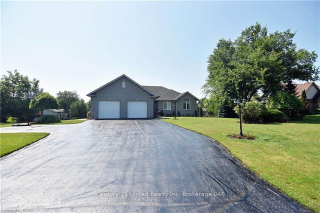 54 EMERALD Court