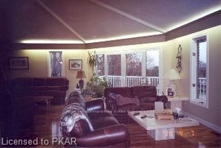 105 Ridgewood Rd, Peterborough, K9H 1P2 | Image 3