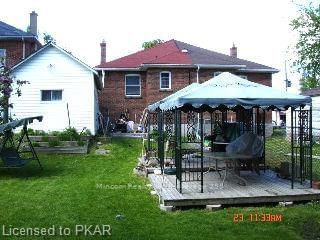 Listing Image 8