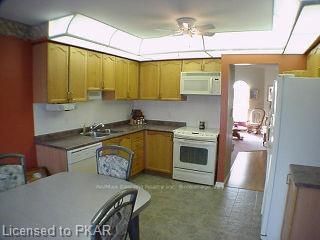 1612 Glenforest Blvd, Peterborough, K9K 2L5 | Image 2