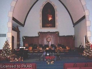 Listing Image 7