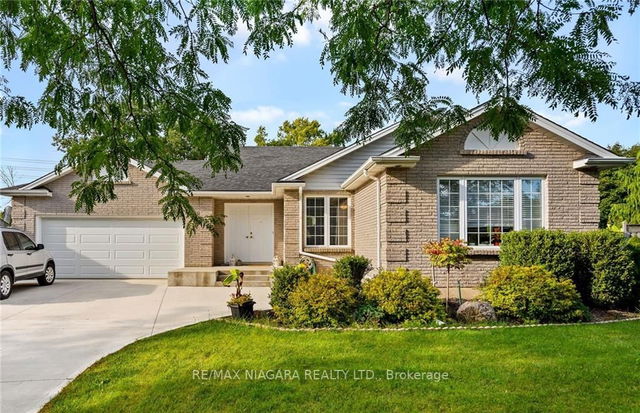 4290 Marisa Crescent
