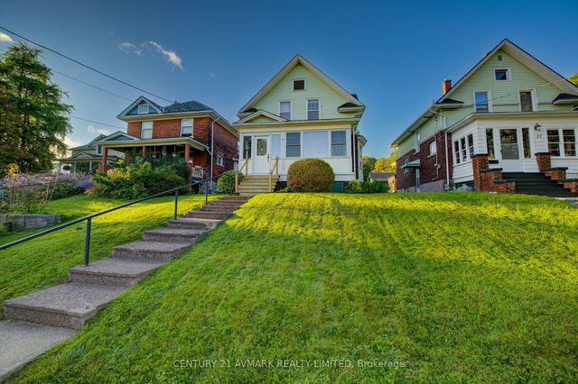 29 Vine Street