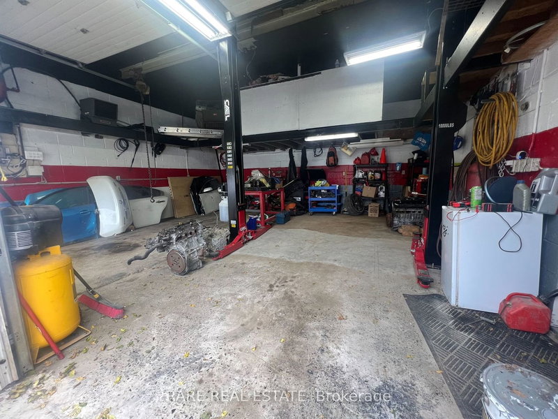 46 Kitchener Ave, Brantford, N3S 1A4 | Image 3