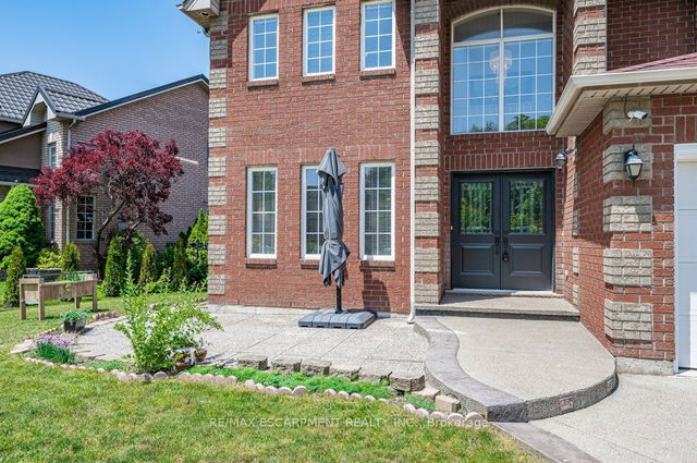 211 Gatestone Drive
