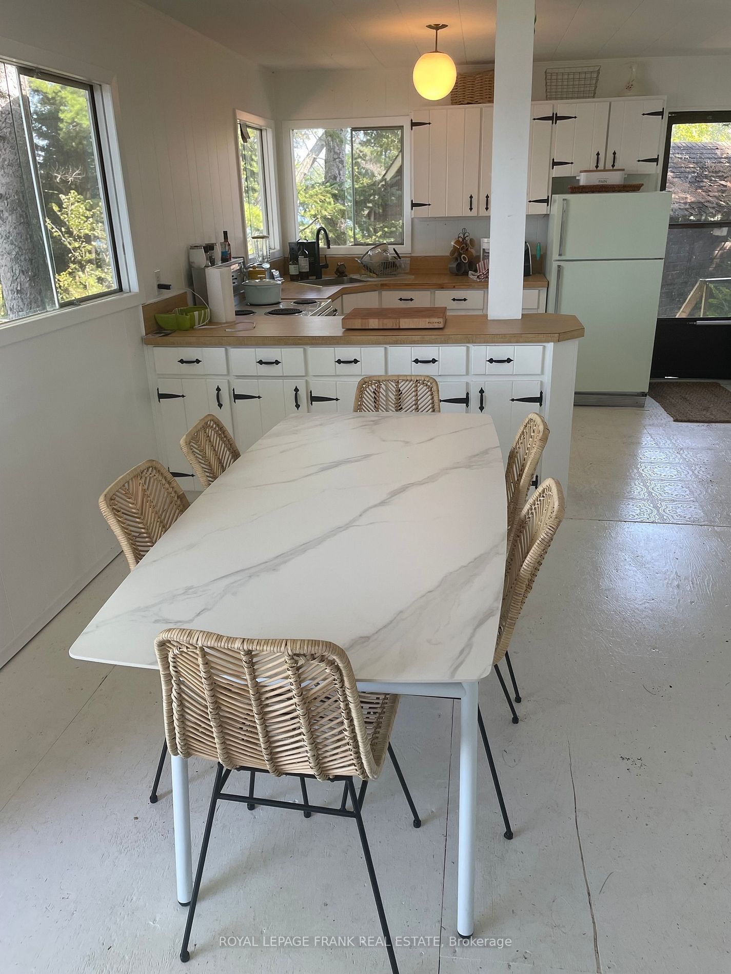 Listing Image 22
