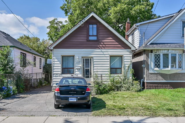 279 Tolton Avenue