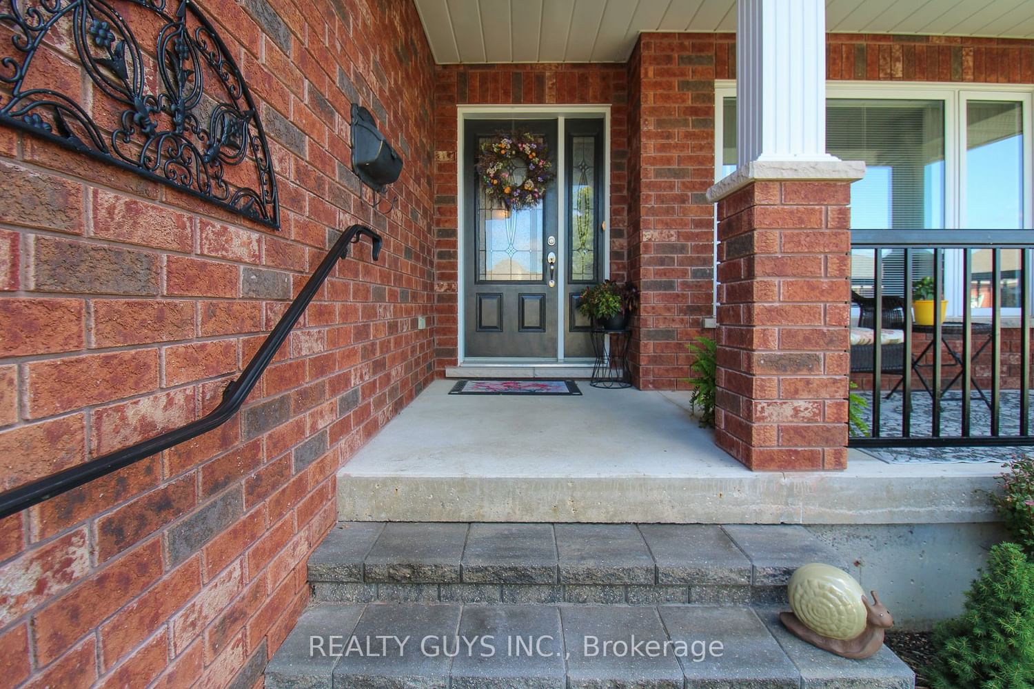 Listing Image 5