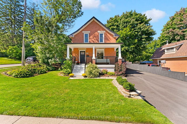 599 St. Andrew Street