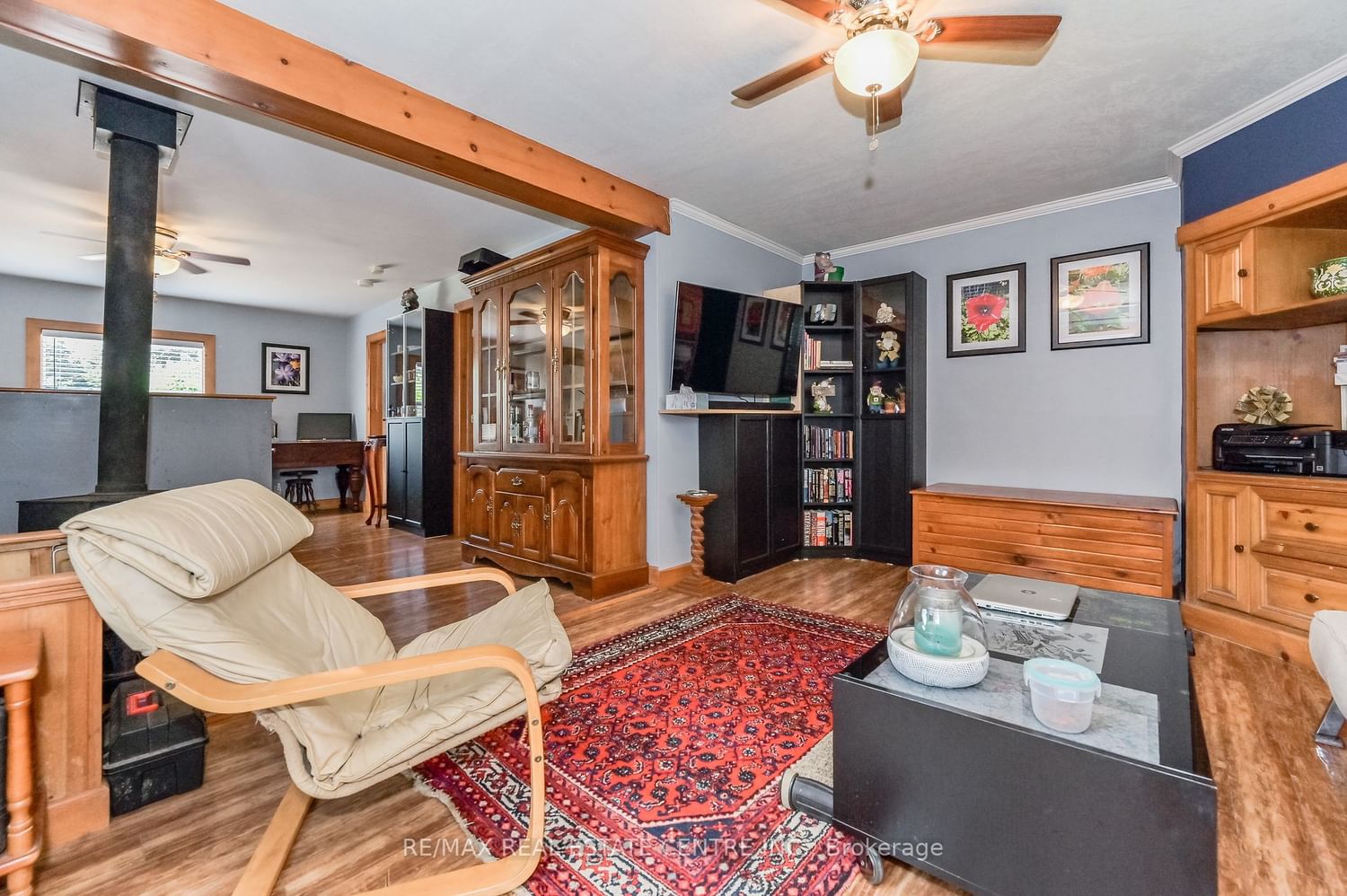 Listing Image 19