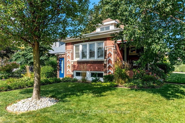 10 Woodruff Avenue