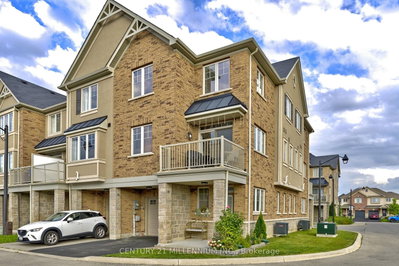 Townhouse sold at 19-201 Westbank Trail, Hamilton, Ontario, L8J 0H4 - Stoney Creek Mountain - MLS: X7013010