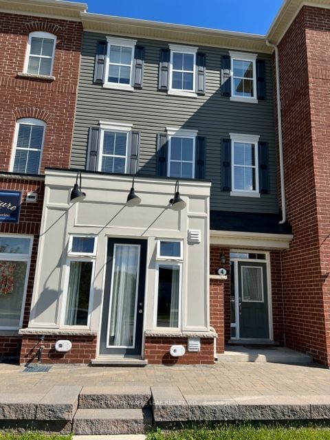 4 - 22 Spring Creek Drive