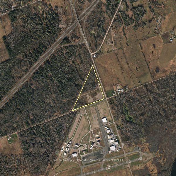 937 Airport Rd, Cavan Monaghan, K9J 6X6 | Image 2