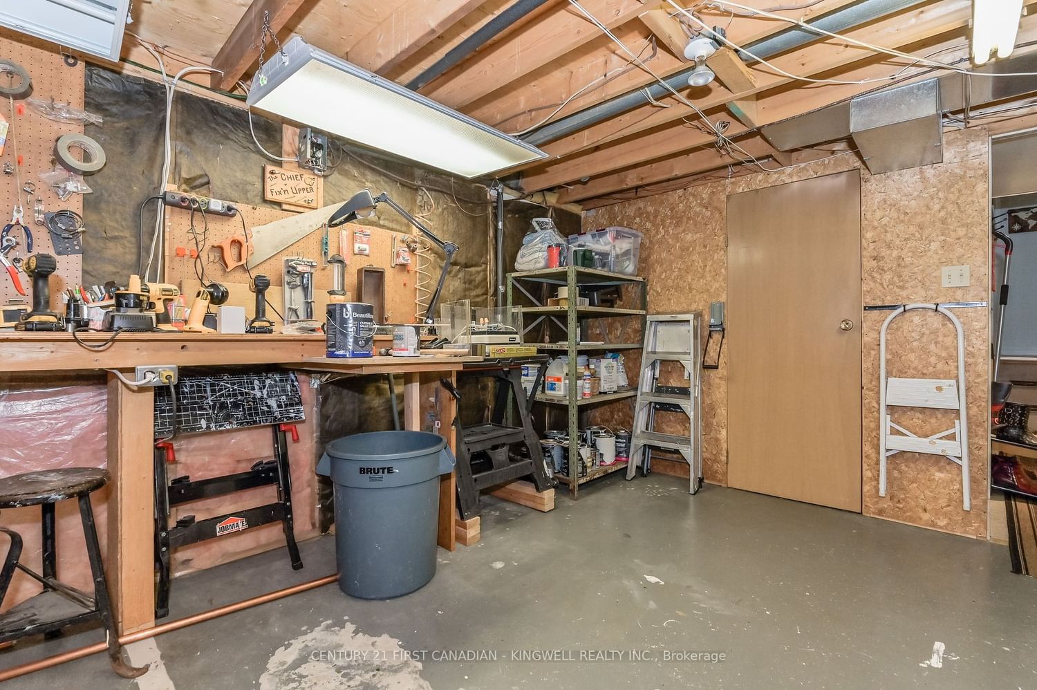 Listing Image 33