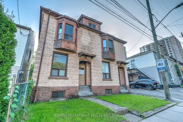 70 Robert Street