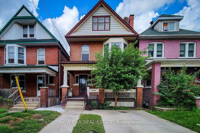 17 Barnesdale Avenue