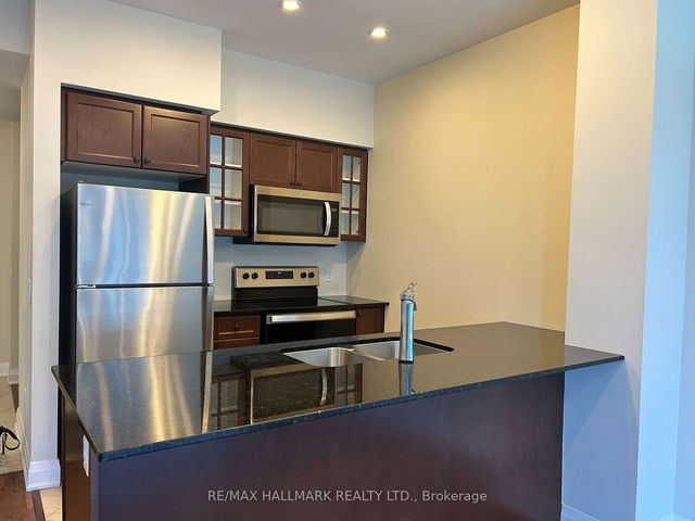 503 - 16 Concord Place