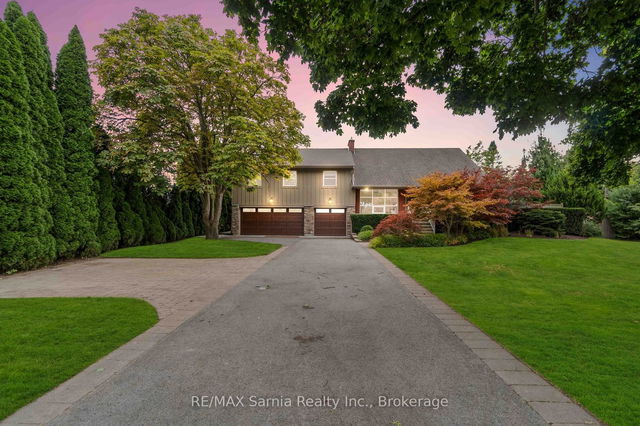 192 Niven Road