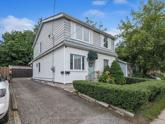 160 Welland Avenue