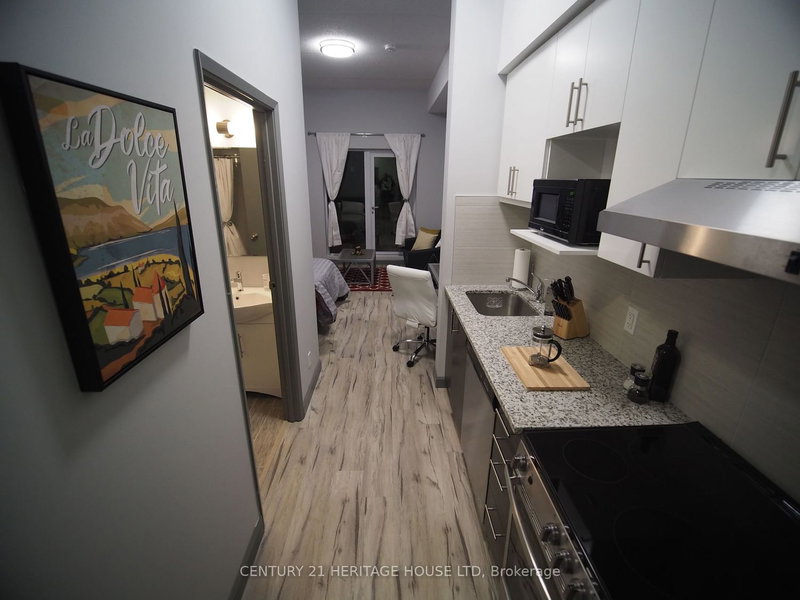 108 - 77 Leland St, Hamilton, L8S 3A1 | Image 3