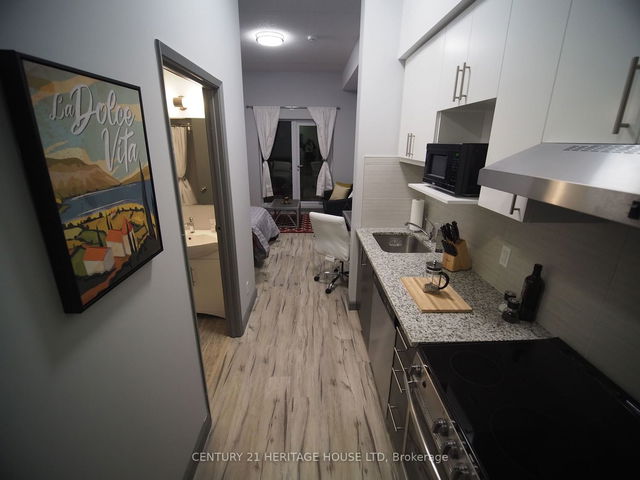 108 - 77 Leland Street