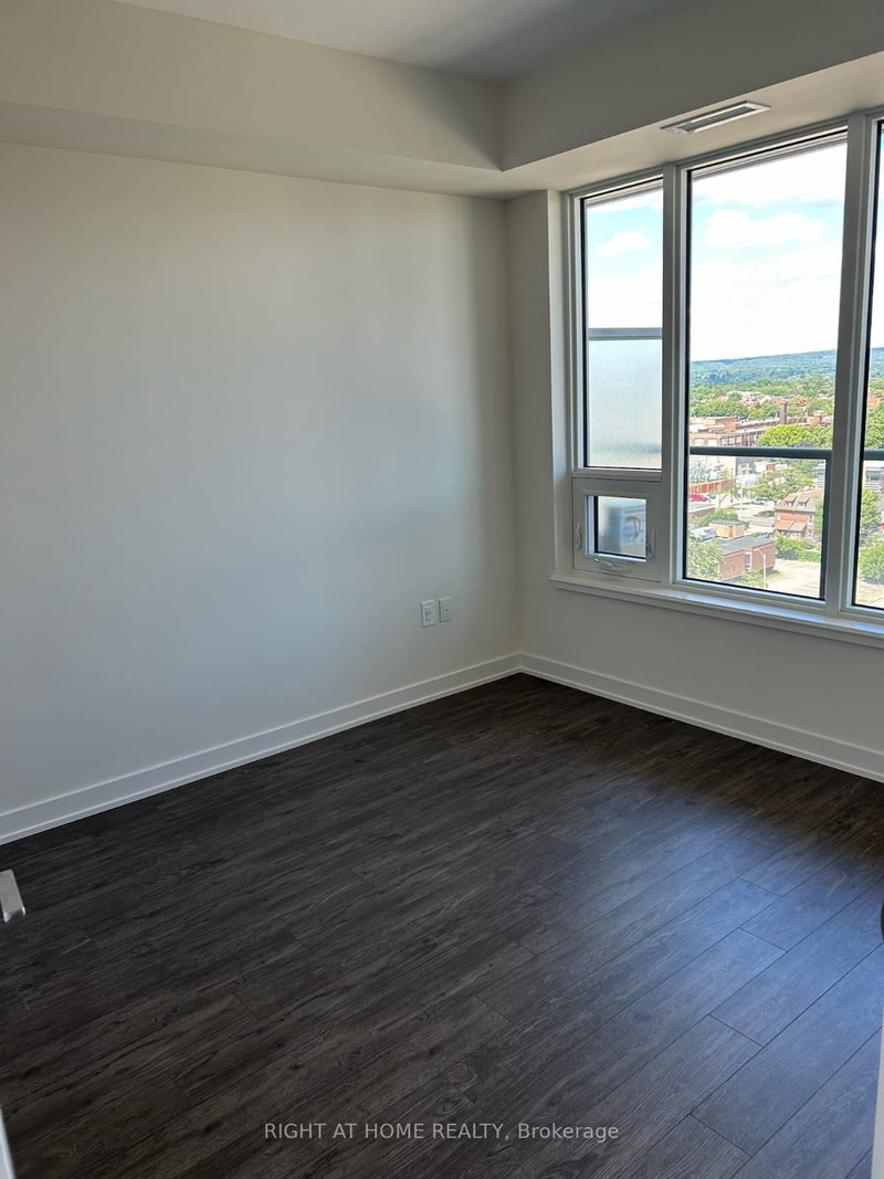 1220 - 212 King William St, Hamilton, L8R 3N9 | Image 3