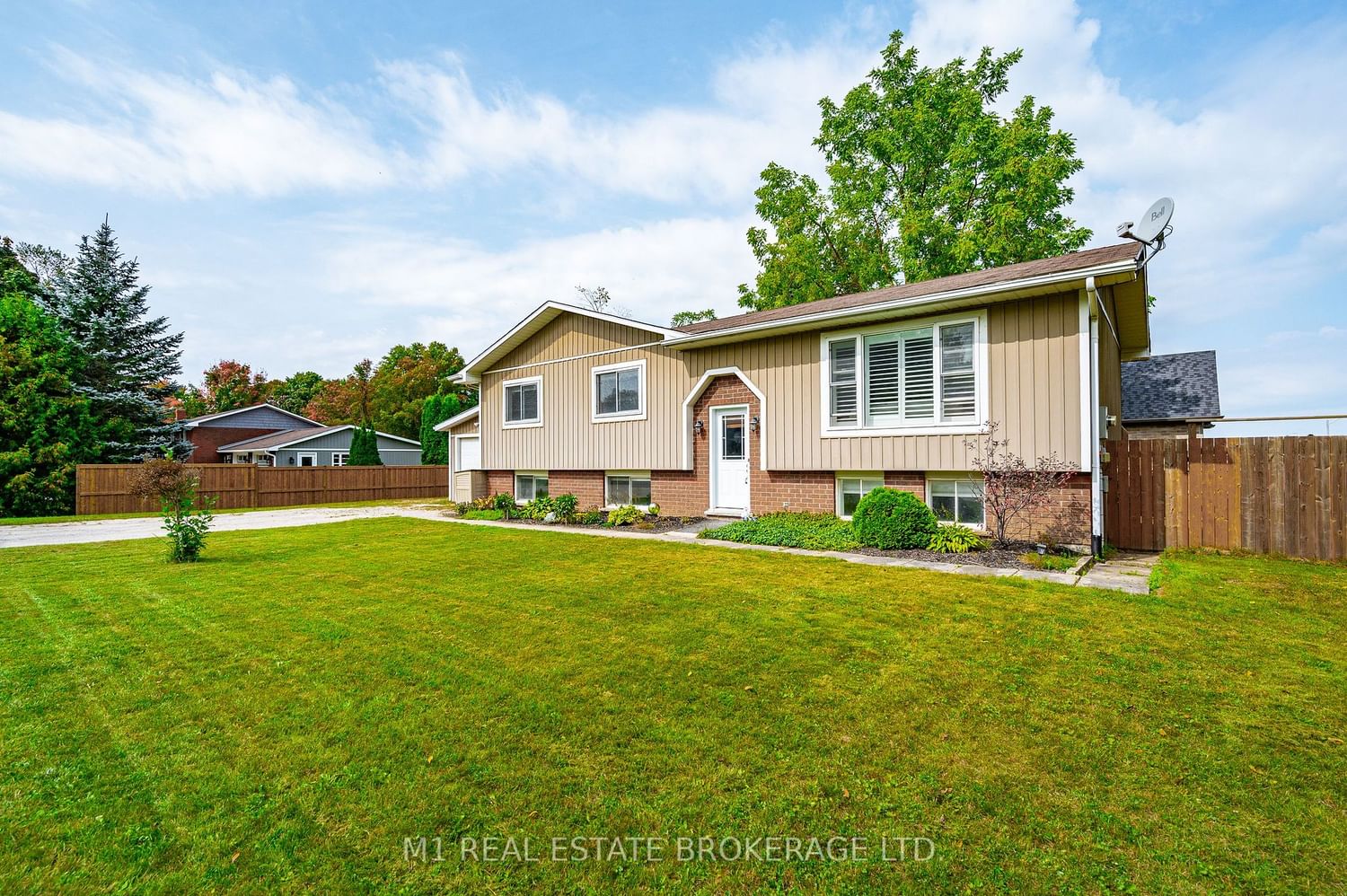 Listing photo 1