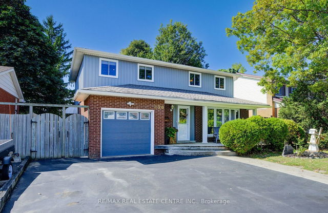 130 Pinehurst Crescent