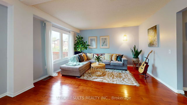 47 Dundee Drive