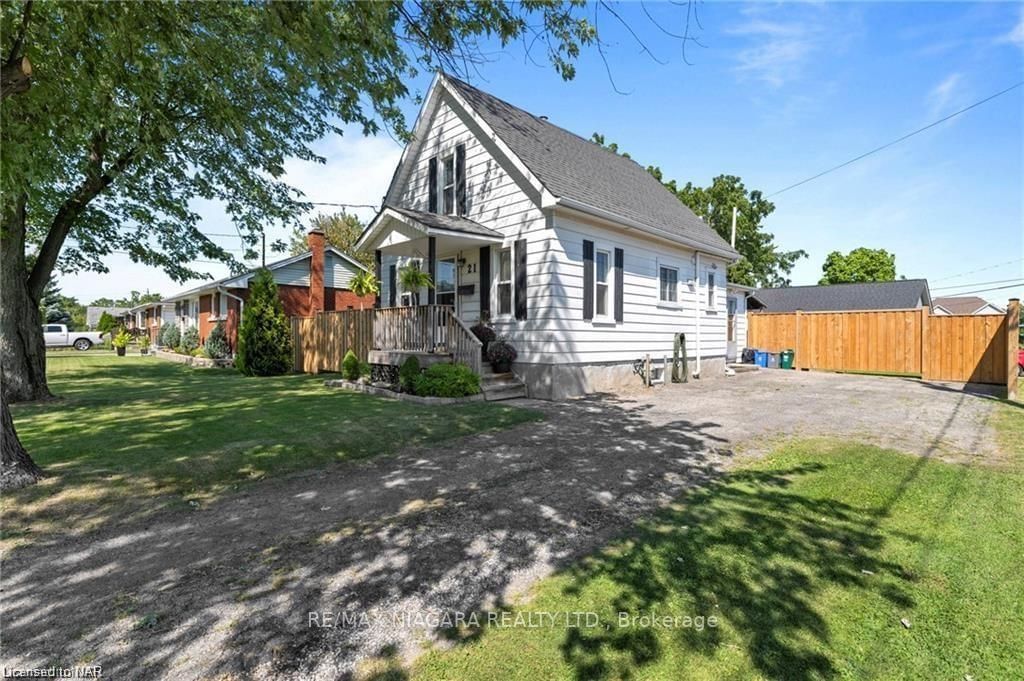 Listing photo 2