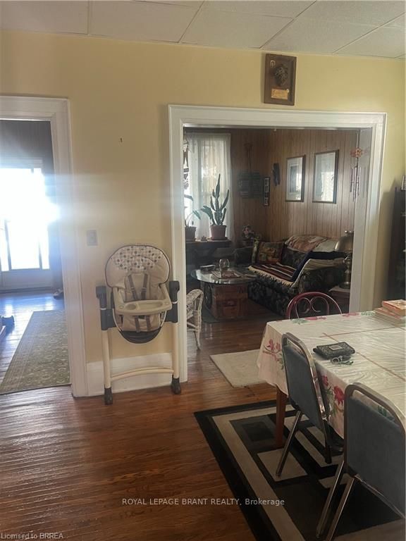 Listing Image 18