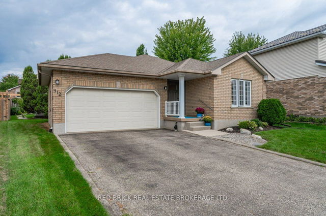 912 Keewatin Place
