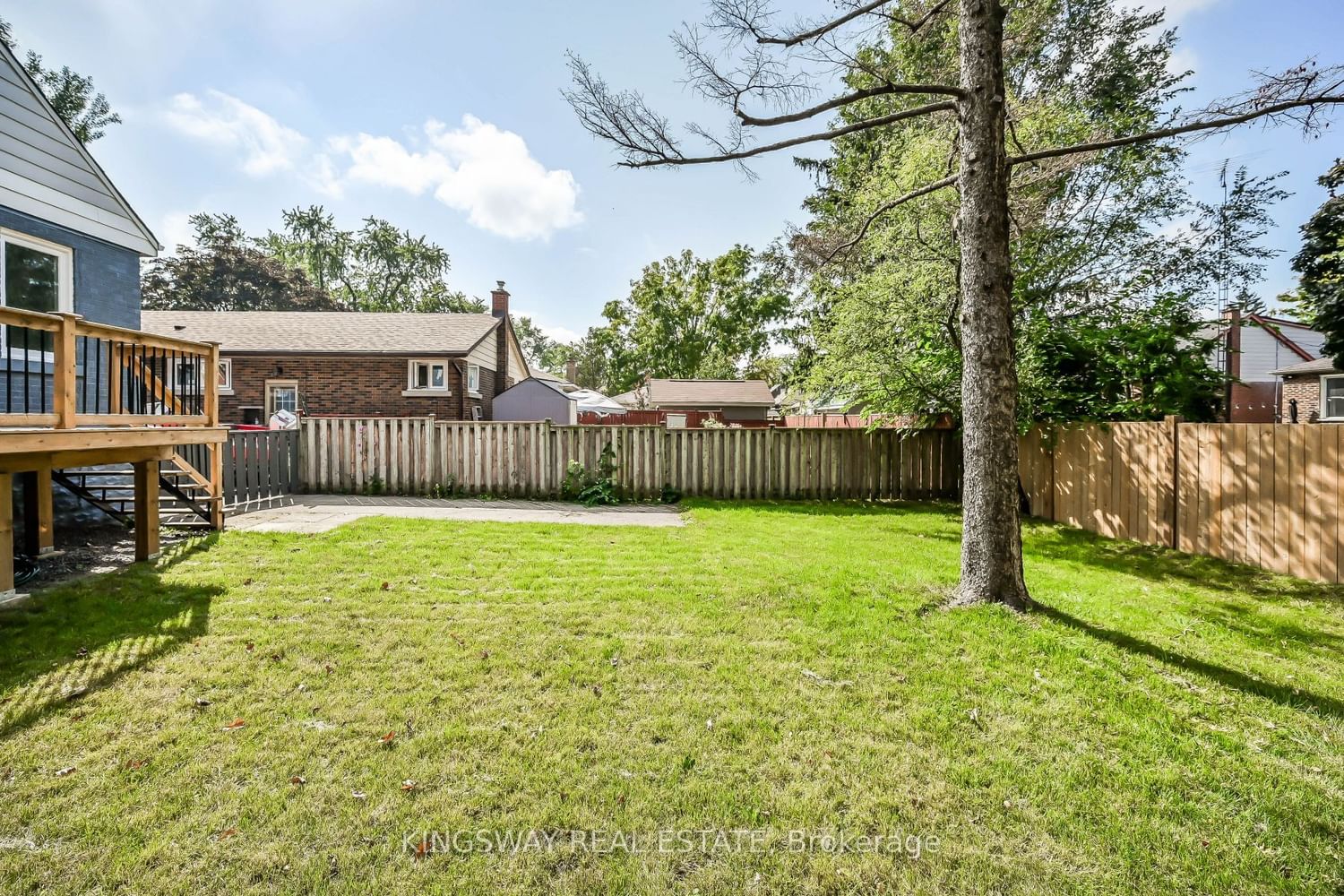 Listing Image 7