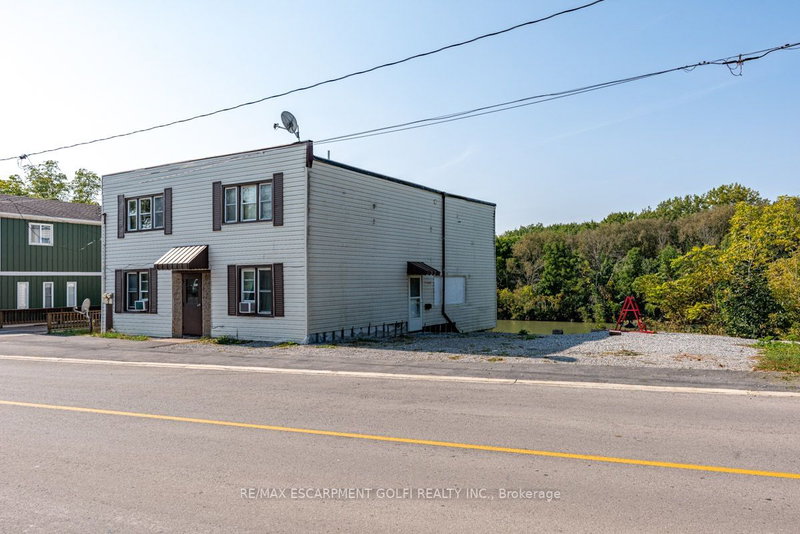 42 Riverside Dr, Welland, L3C 5E2 | Image 3