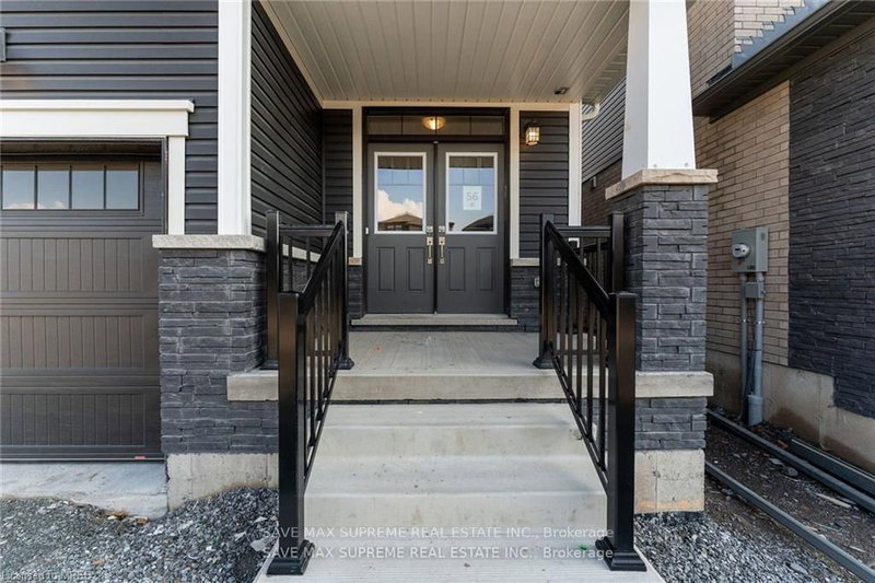 111 Sunflower Cres, Thorold, L3B 5N5 | Image 3