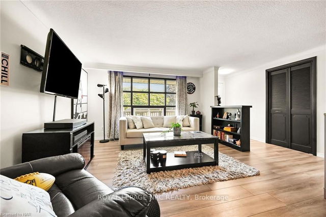 8 Greemore Court