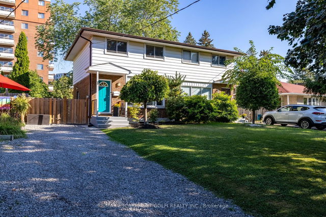17 PRINCE PAUL Crescent