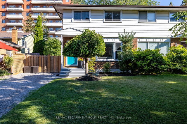 17 PRINCE PAUL Crescent