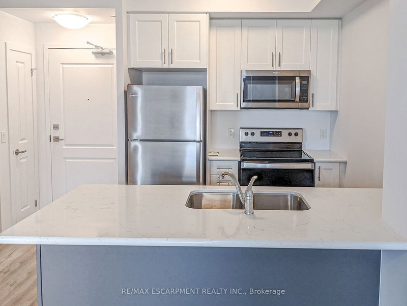 212 - 5055 Greenlane Rd, Lincoln, L0R 1B3 | Image 3